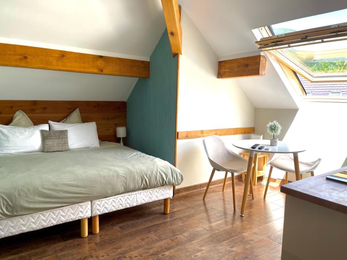 Au Petit Nice Brison-Saint-Innocent Room photo
